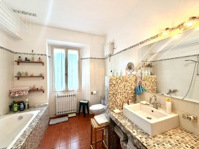 gallery gallery-image