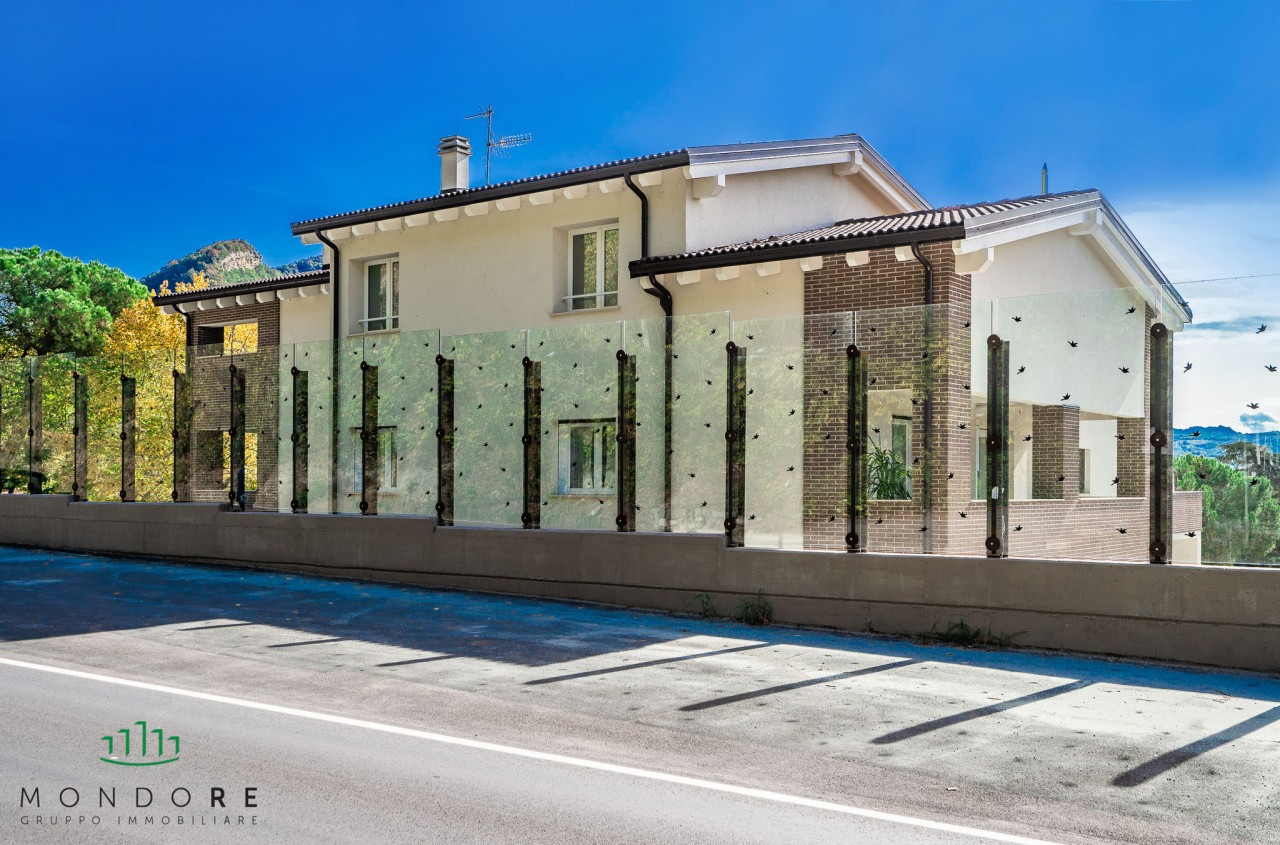 gallery gallery-image