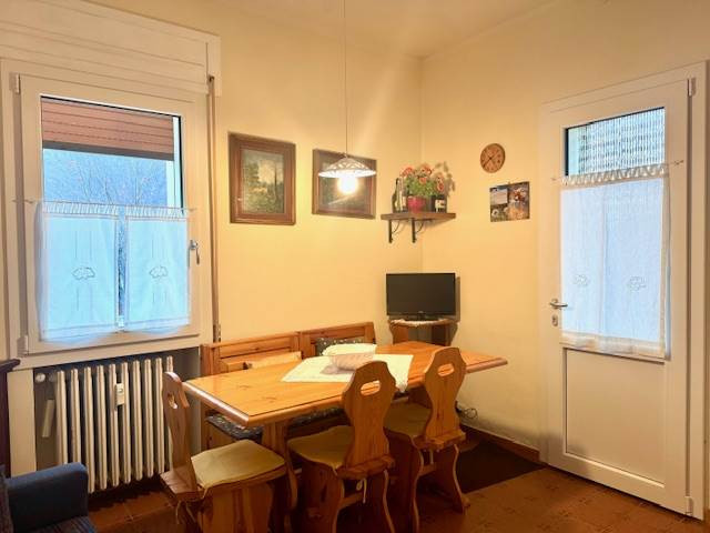 gallery gallery-image