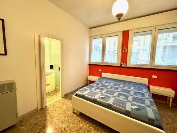 gallery gallery-image