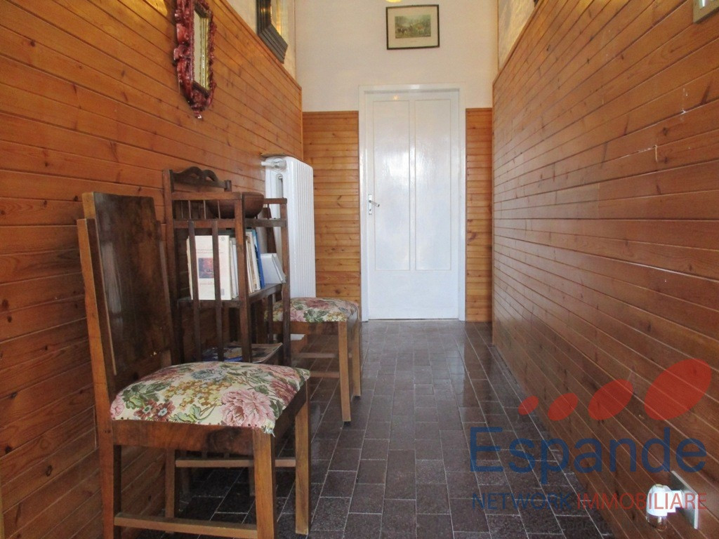 gallery gallery-image