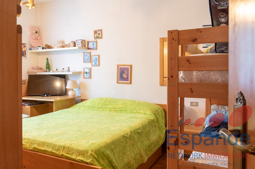 gallery gallery-image
