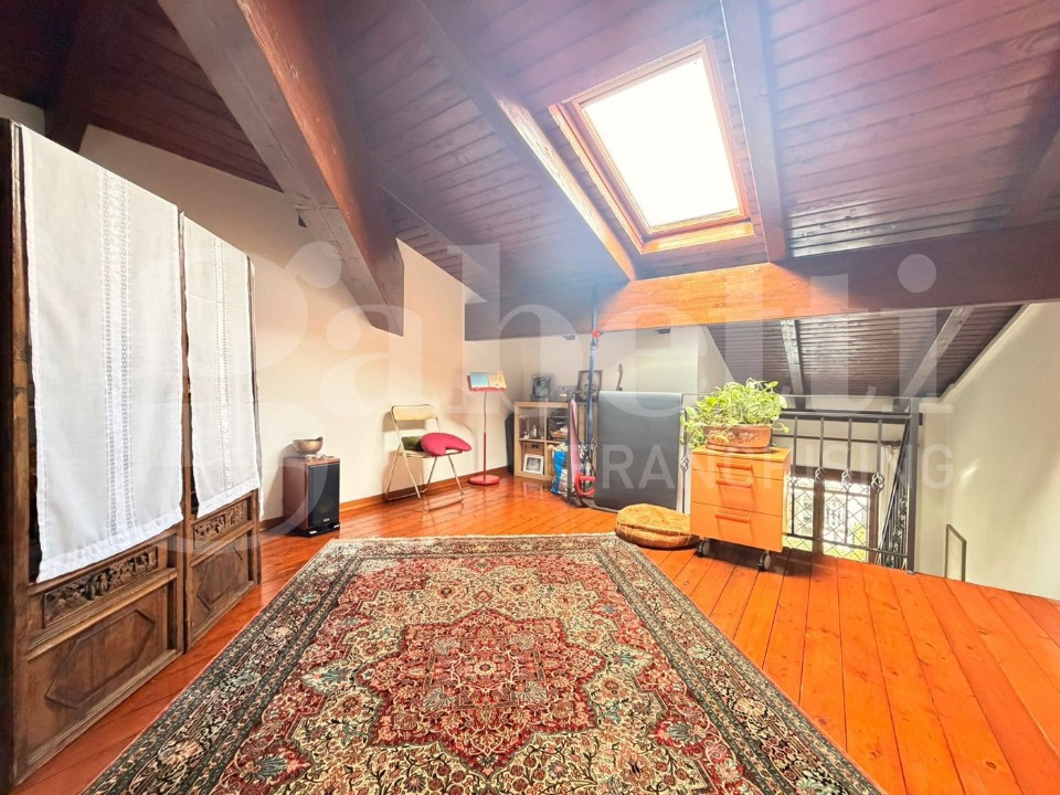 gallery gallery-image