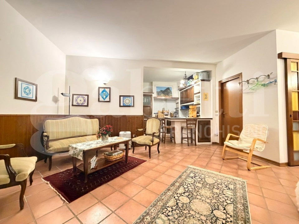 gallery gallery-image