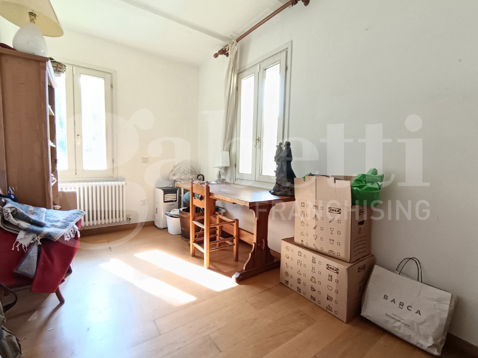 gallery gallery-image