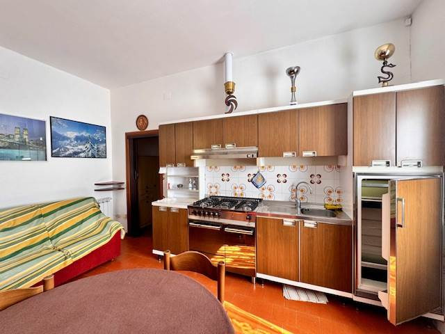 gallery gallery-image