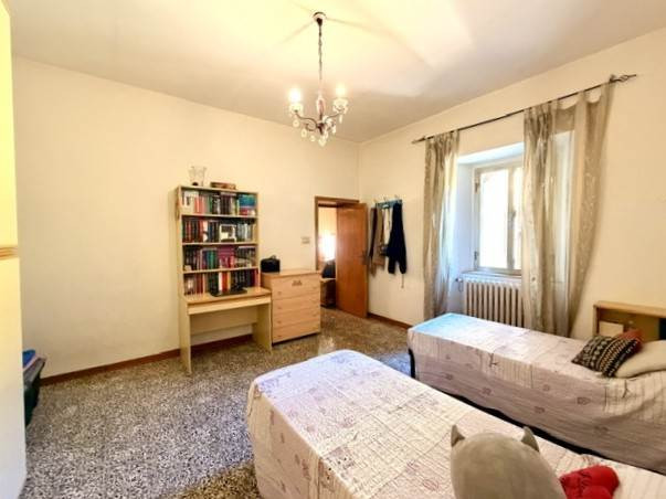 gallery gallery-image