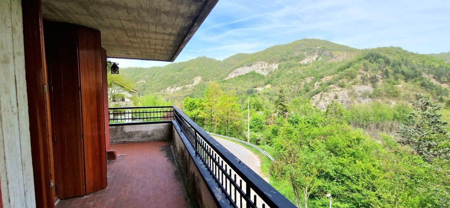 gallery gallery-image