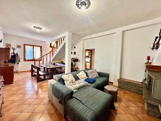 gallery gallery-image