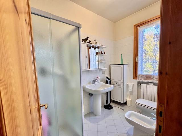 gallery gallery-image