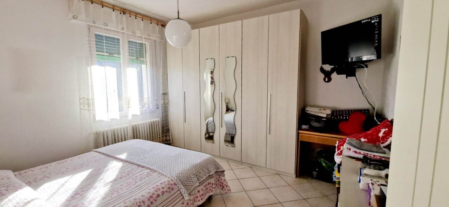 gallery gallery-image
