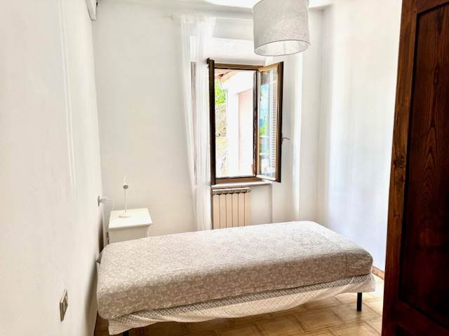 gallery gallery-image