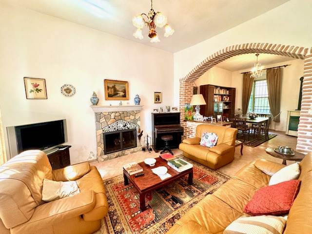 gallery-image