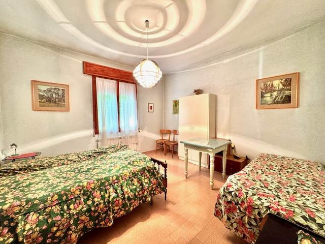gallery gallery-image