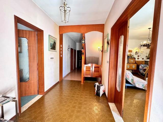 gallery gallery-image