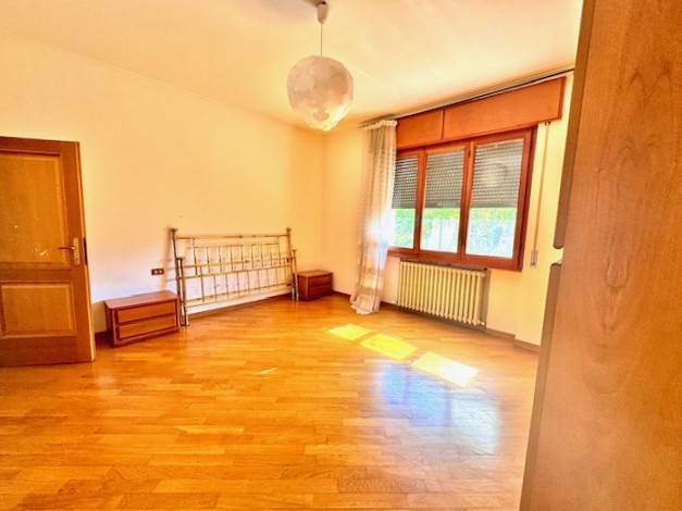 gallery gallery-image