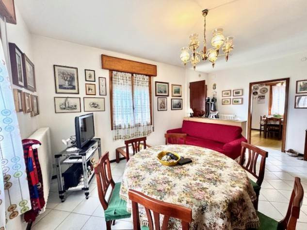 gallery gallery-image