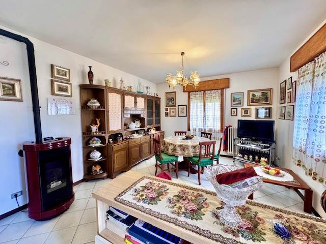 gallery gallery-image