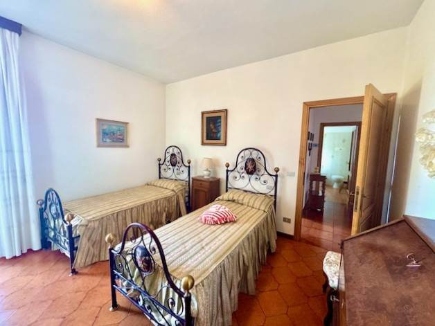 gallery gallery-image