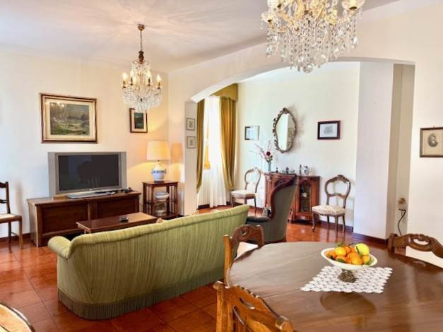 gallery gallery-image