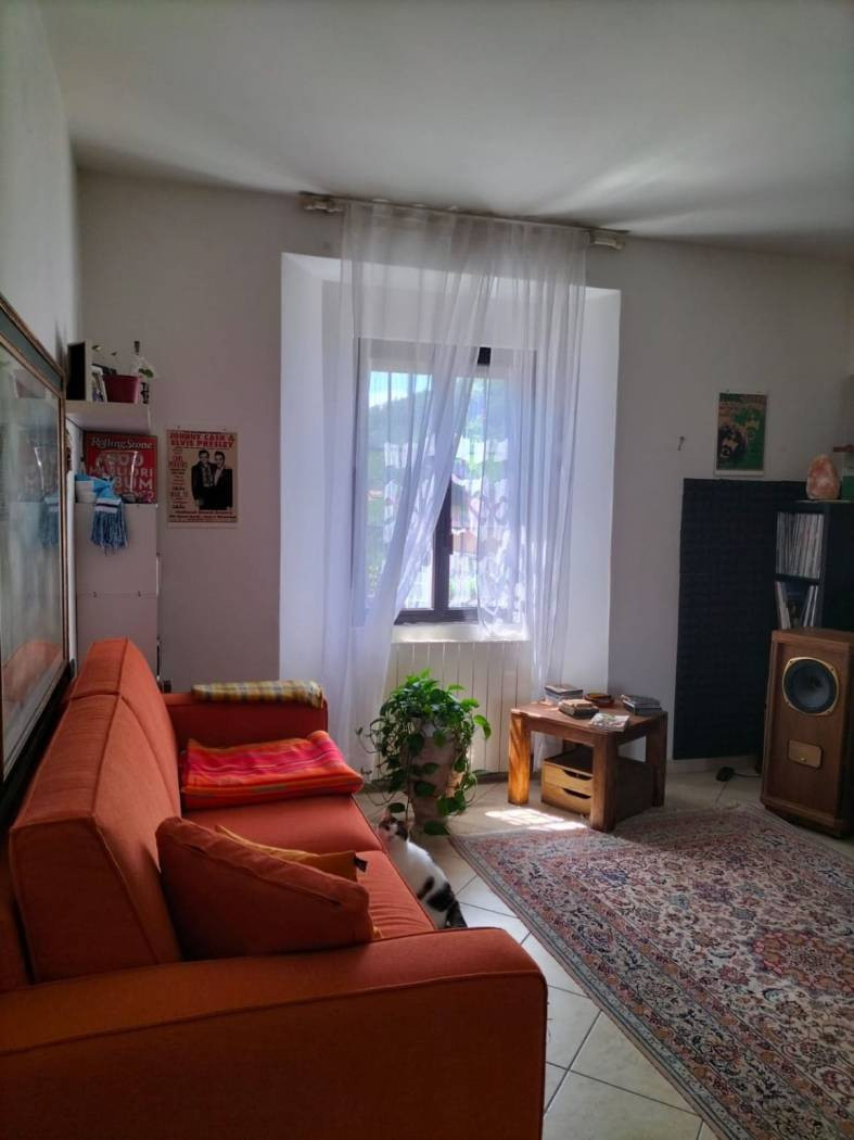 gallery gallery-image