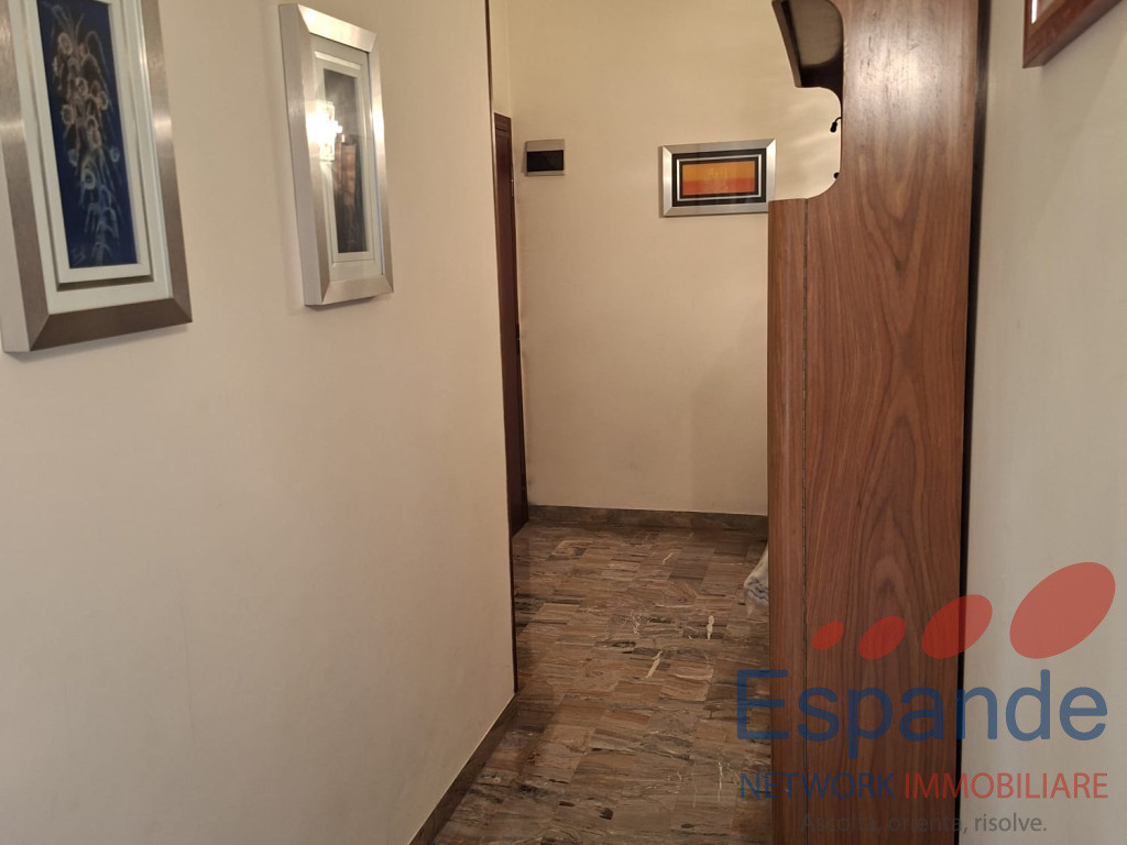 gallery gallery-image