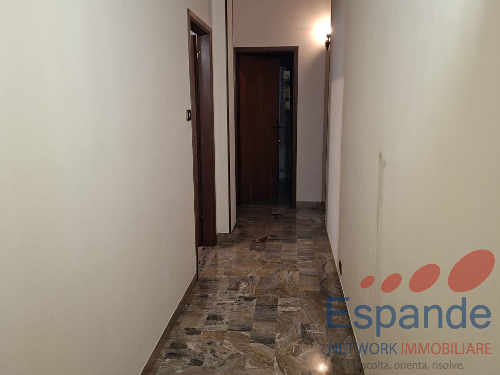 gallery gallery-image