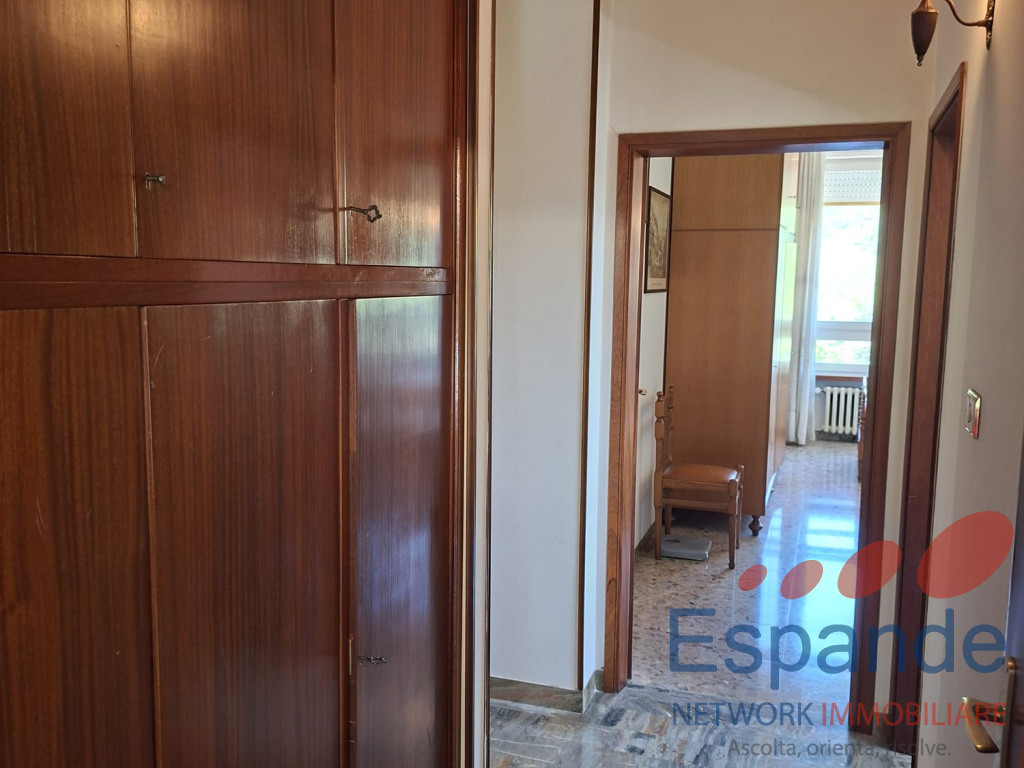 gallery gallery-image