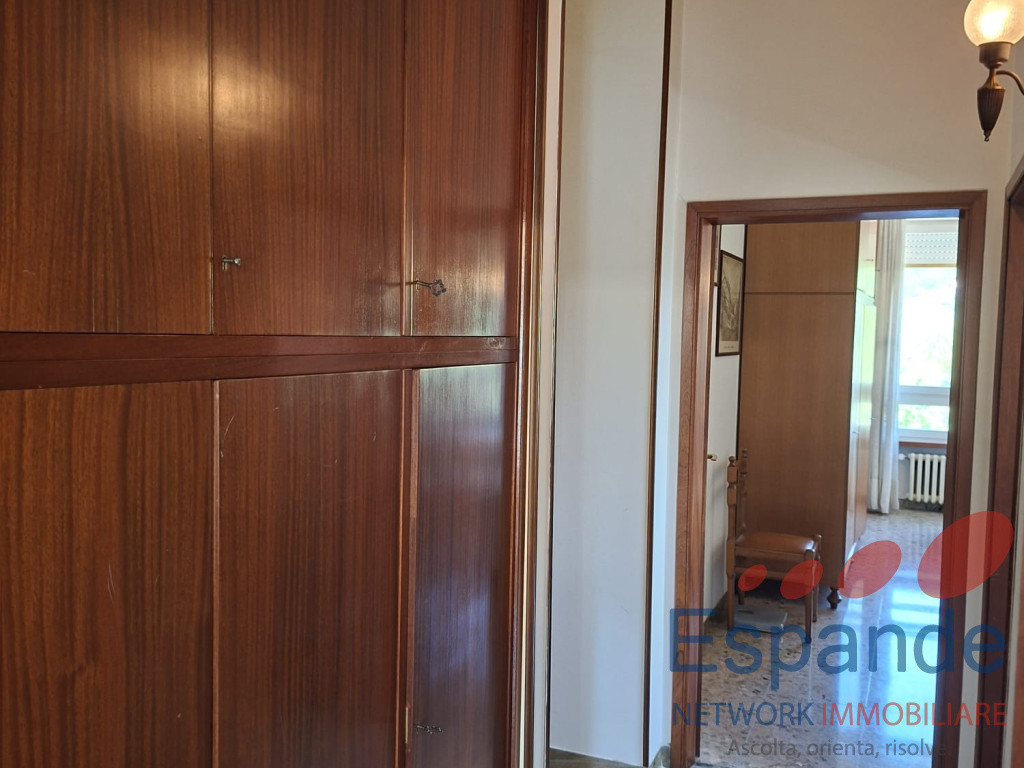 gallery gallery-image