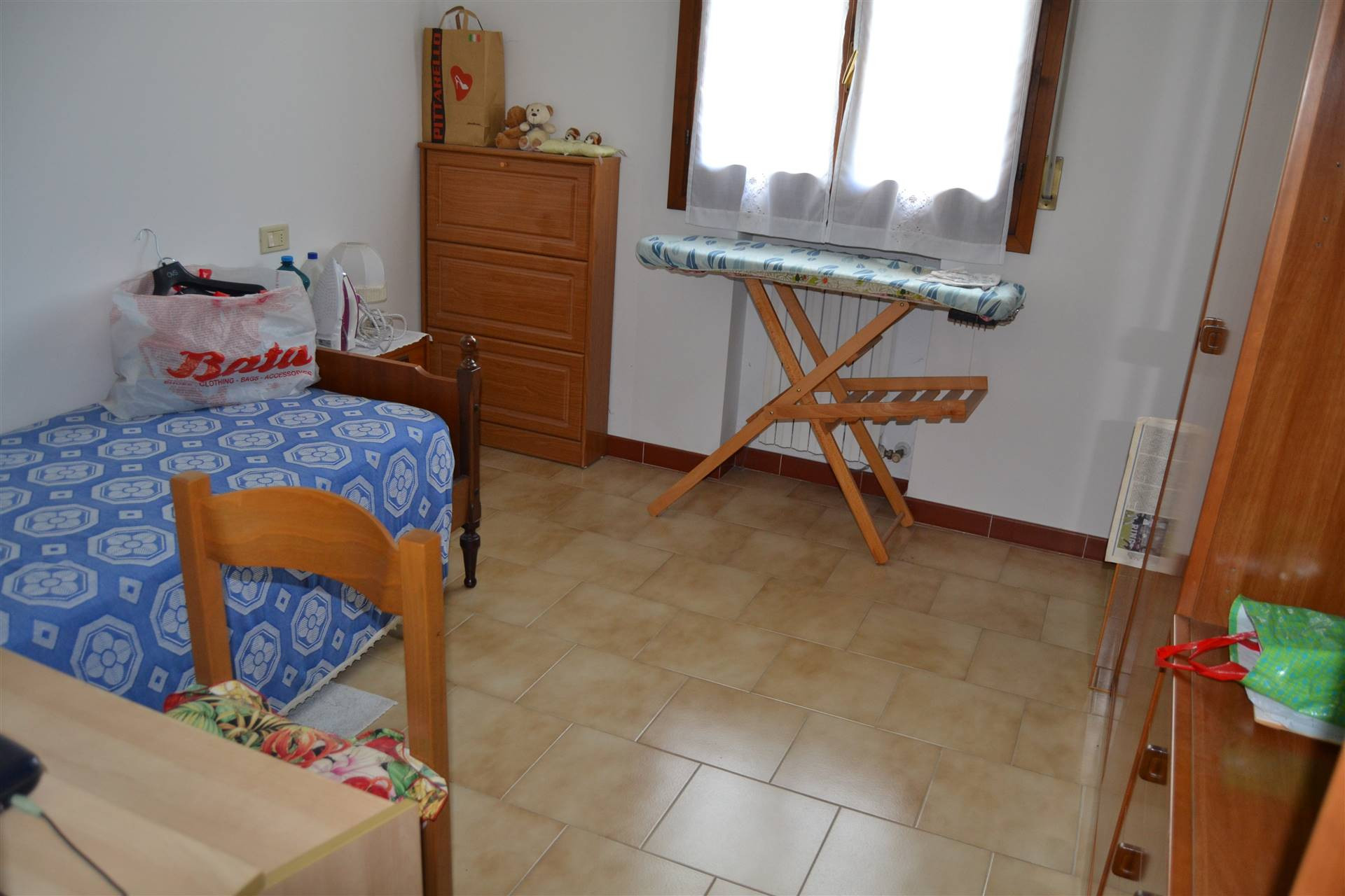 gallery gallery-image