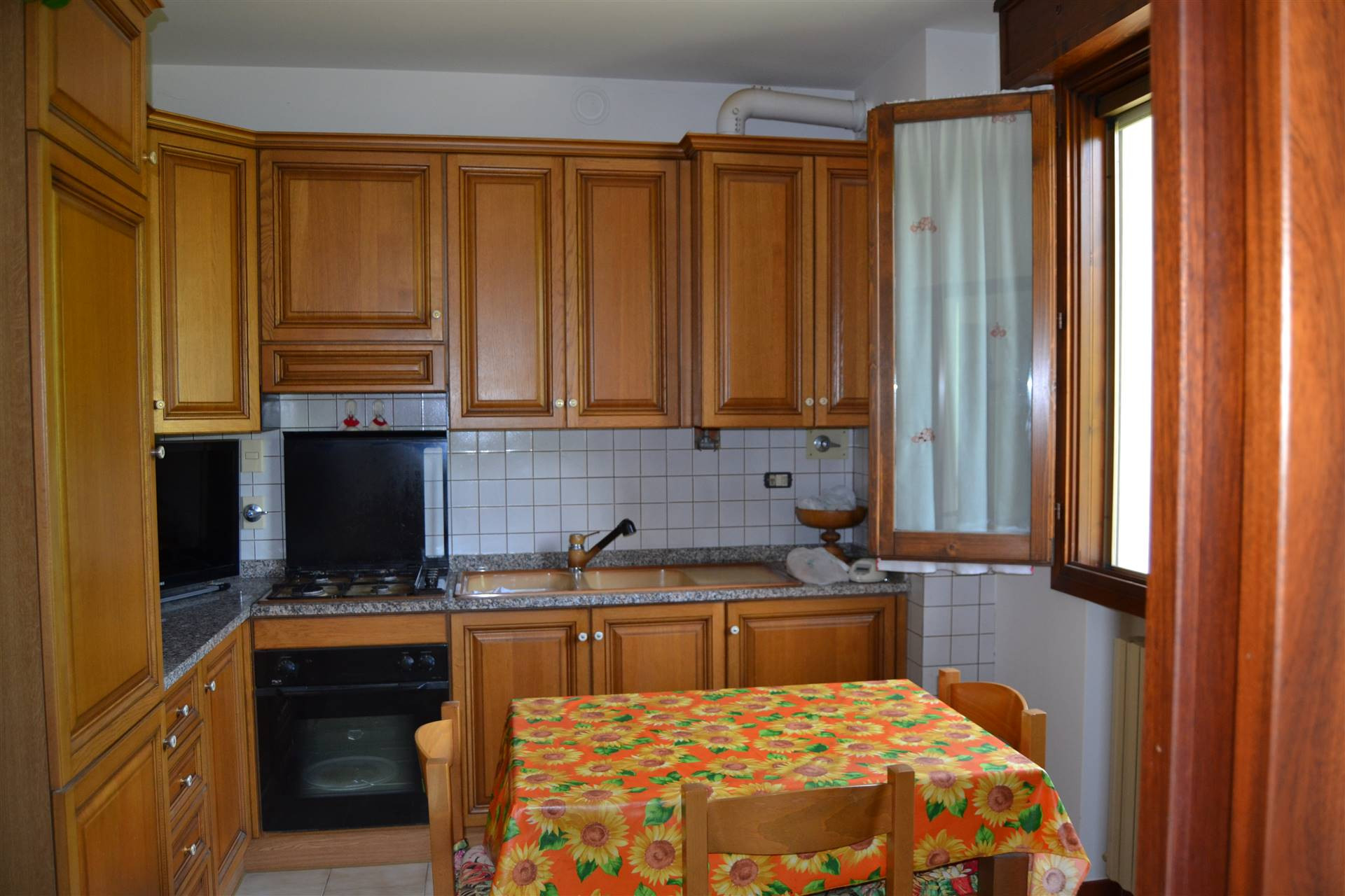 gallery gallery-image