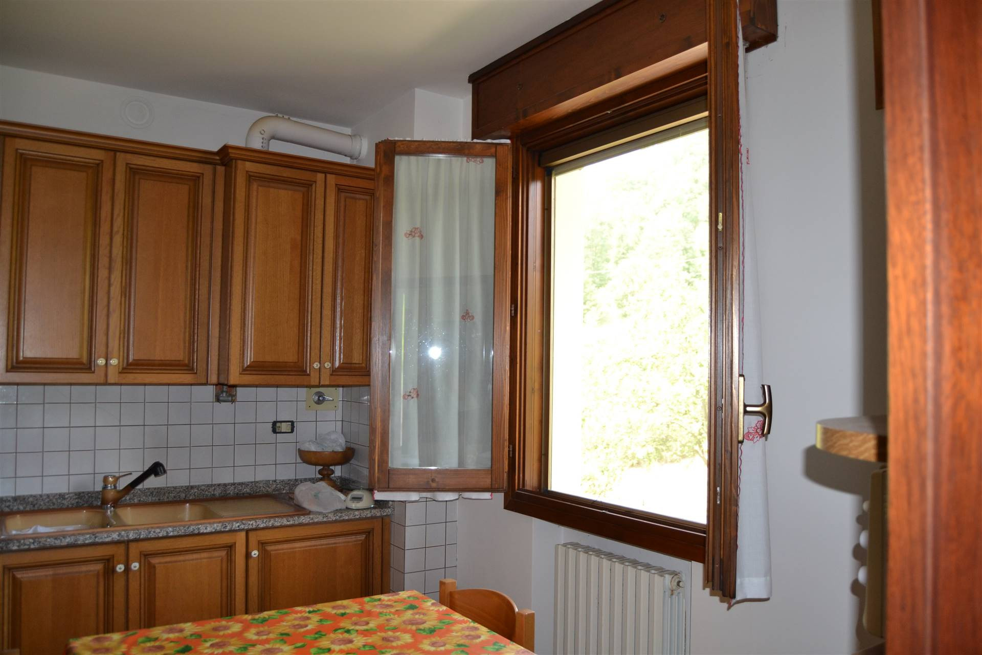 gallery gallery-image
