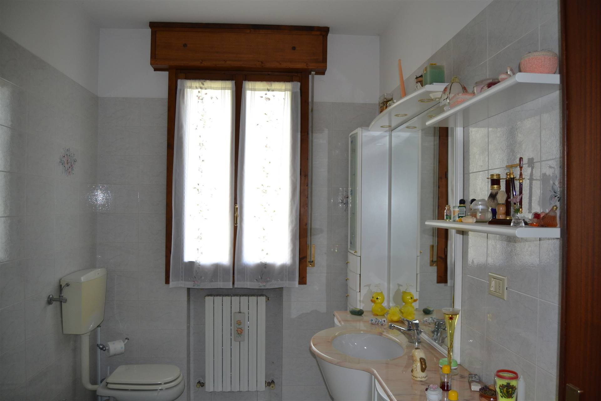 gallery gallery-image