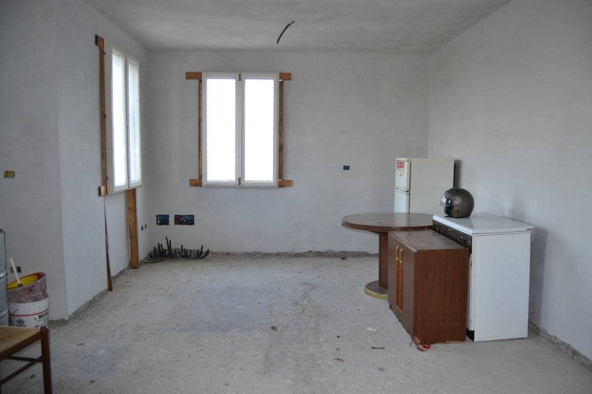 gallery gallery-image