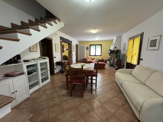 gallery gallery-image