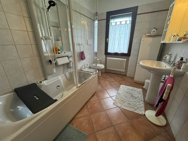 gallery gallery-image