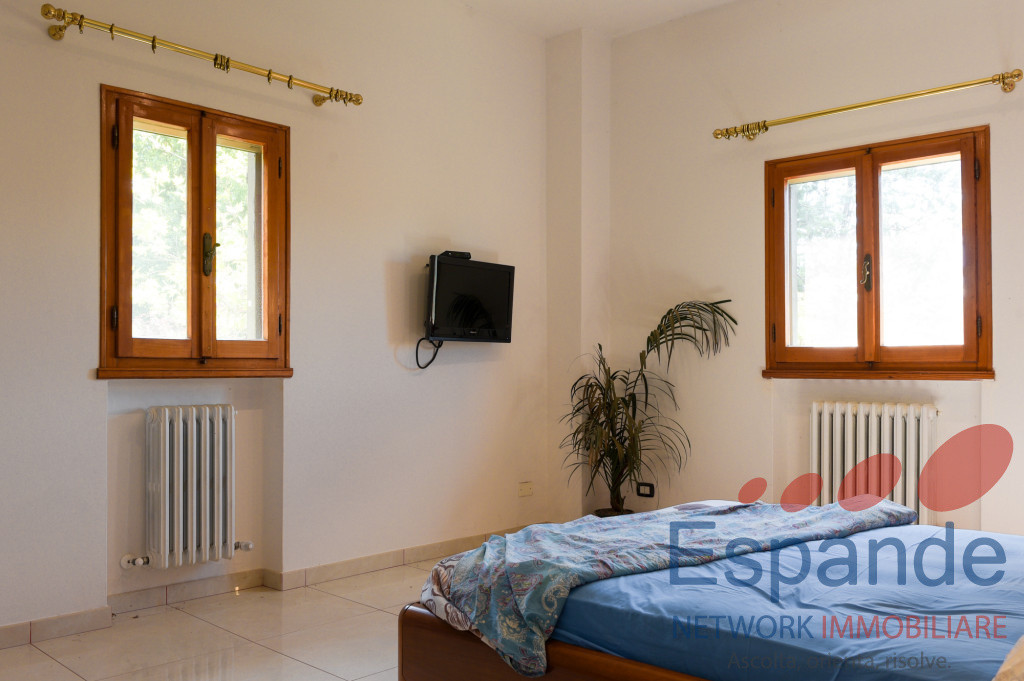 gallery gallery-image