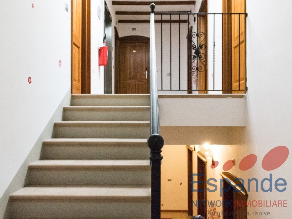 gallery gallery-image