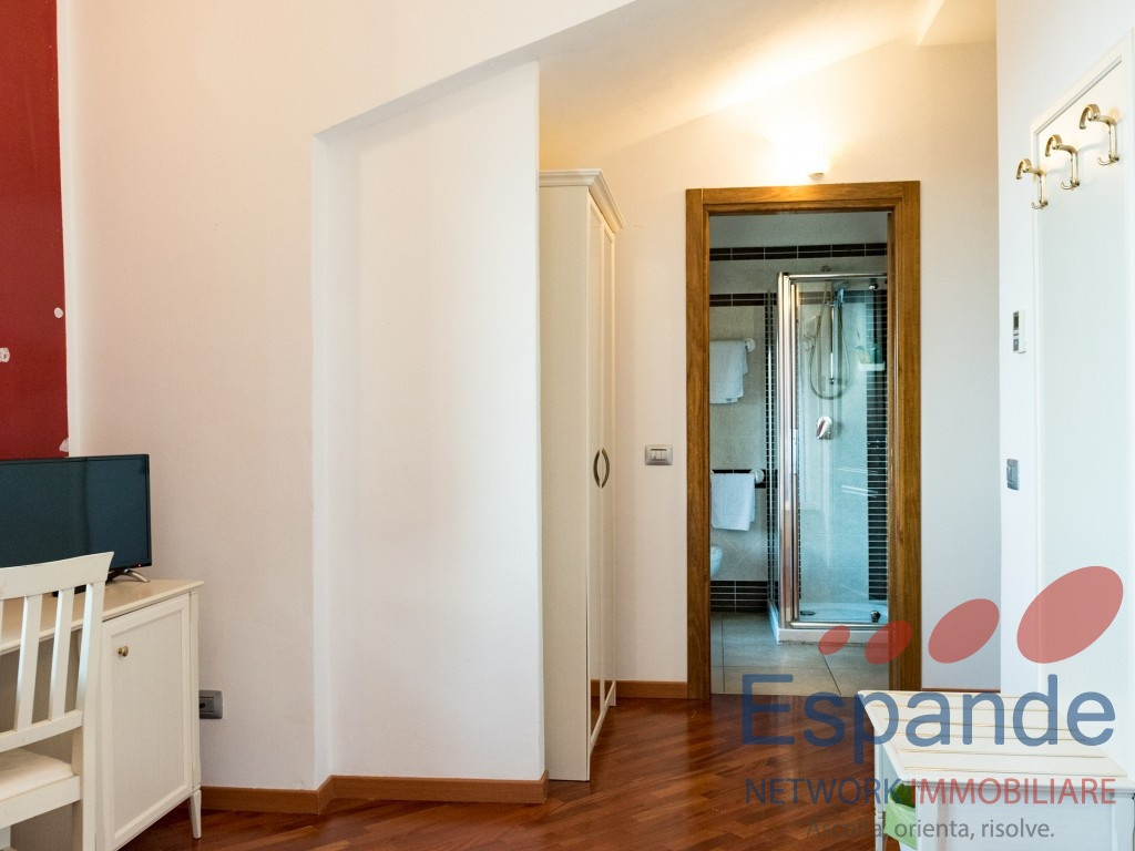gallery gallery-image
