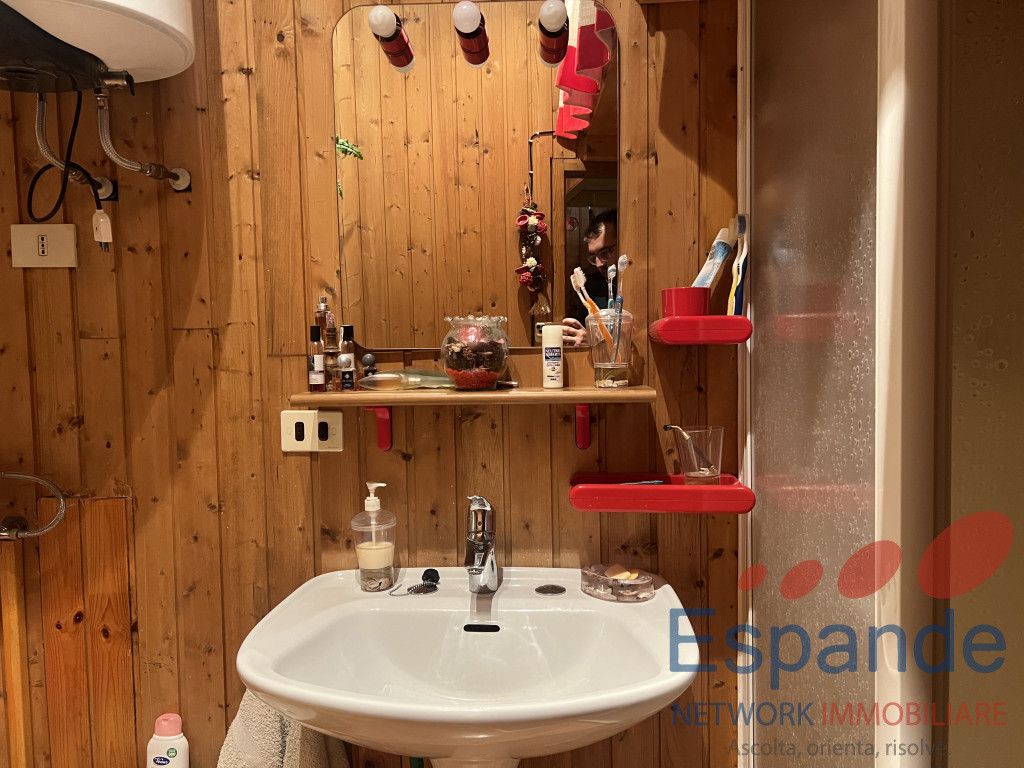 gallery gallery-image