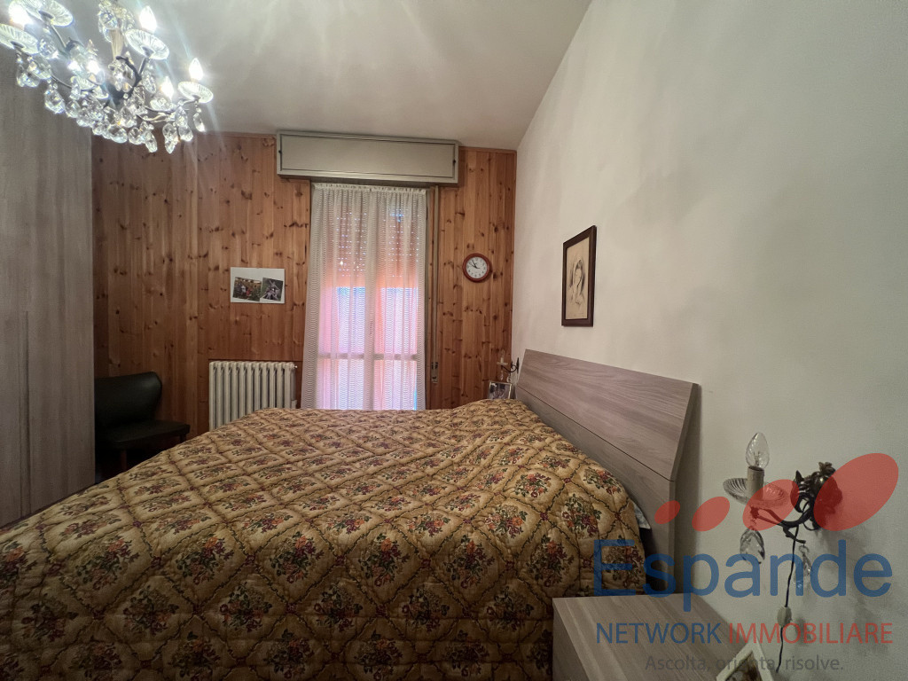 gallery gallery-image