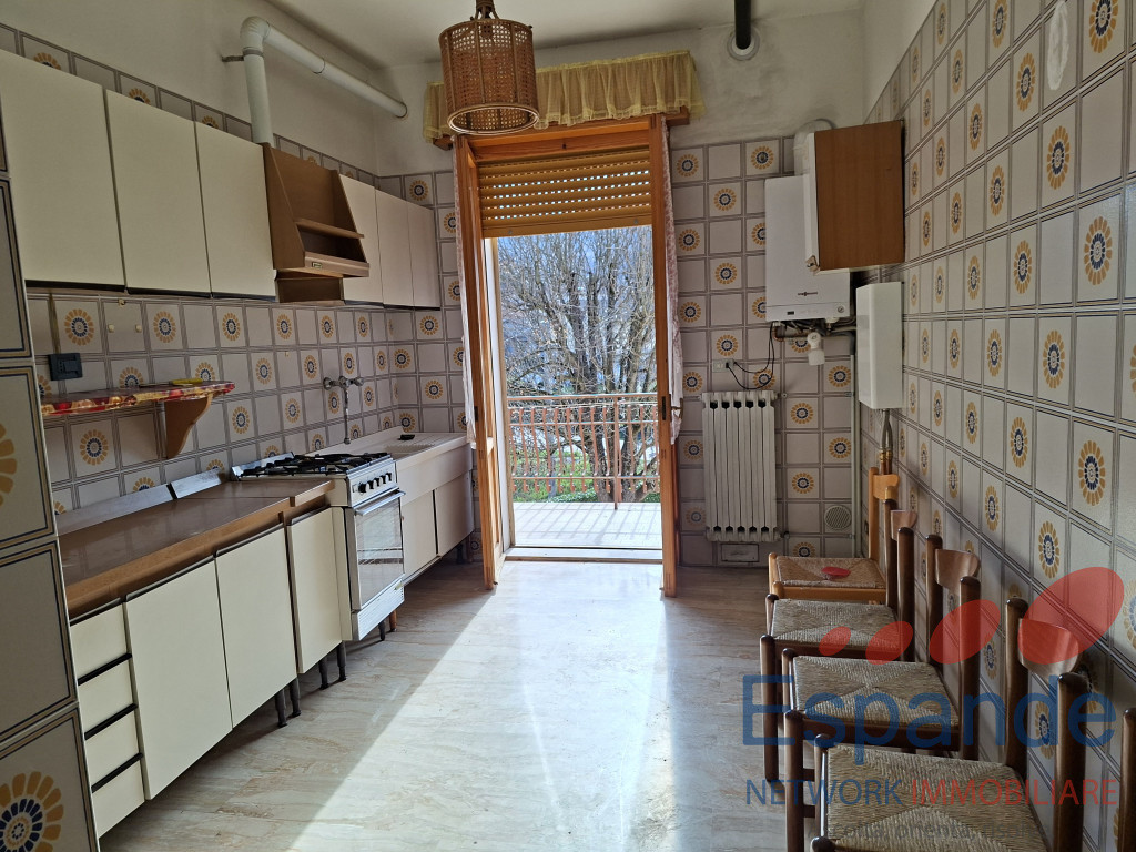 gallery gallery-image