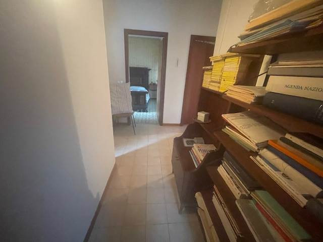 gallery gallery-image