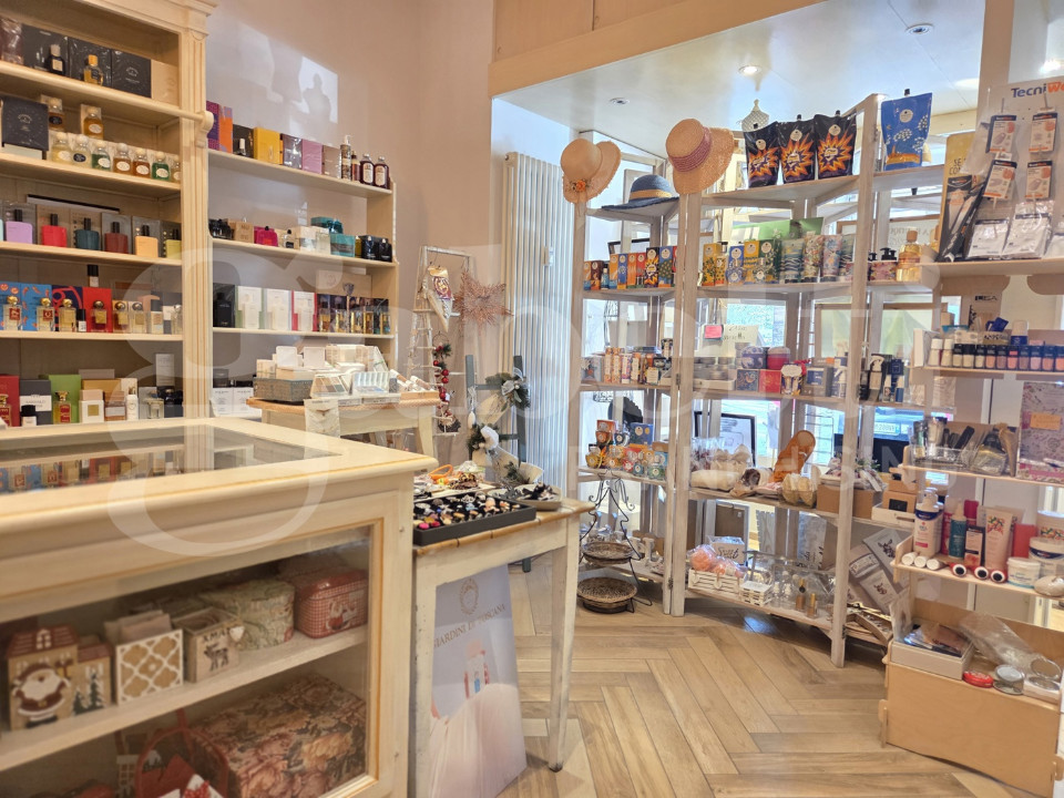 gallery gallery-image