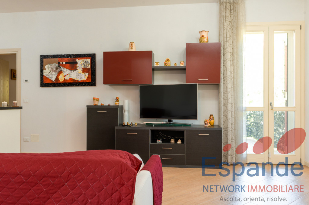 gallery gallery-image