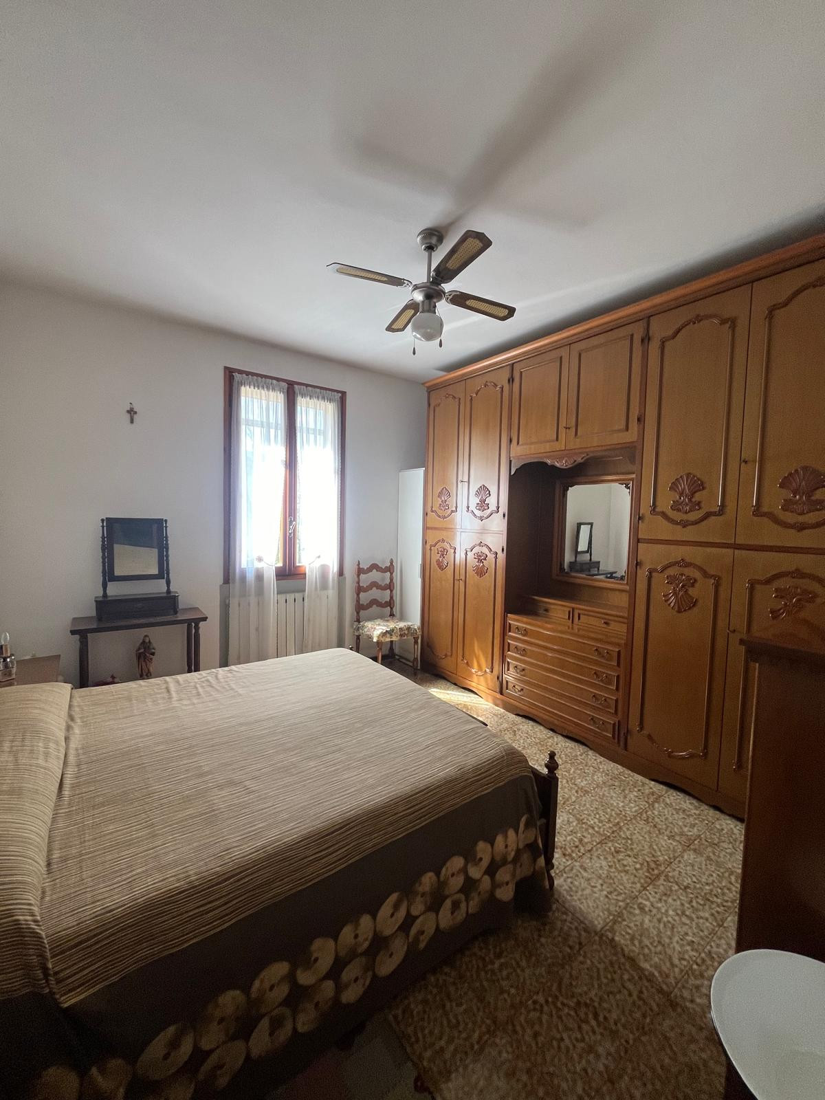 gallery gallery-image