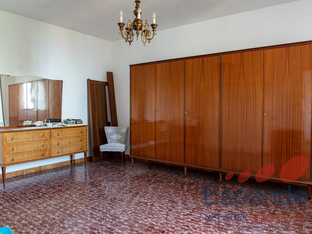 gallery gallery-image