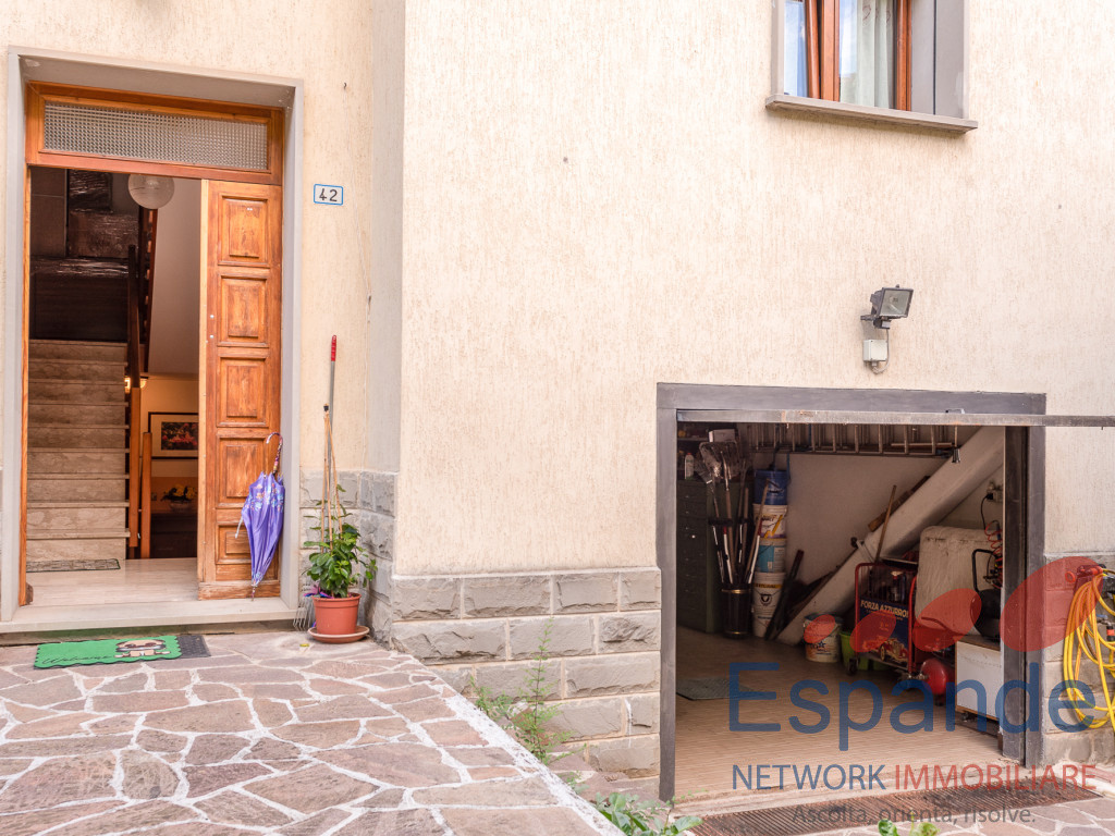 gallery gallery-image