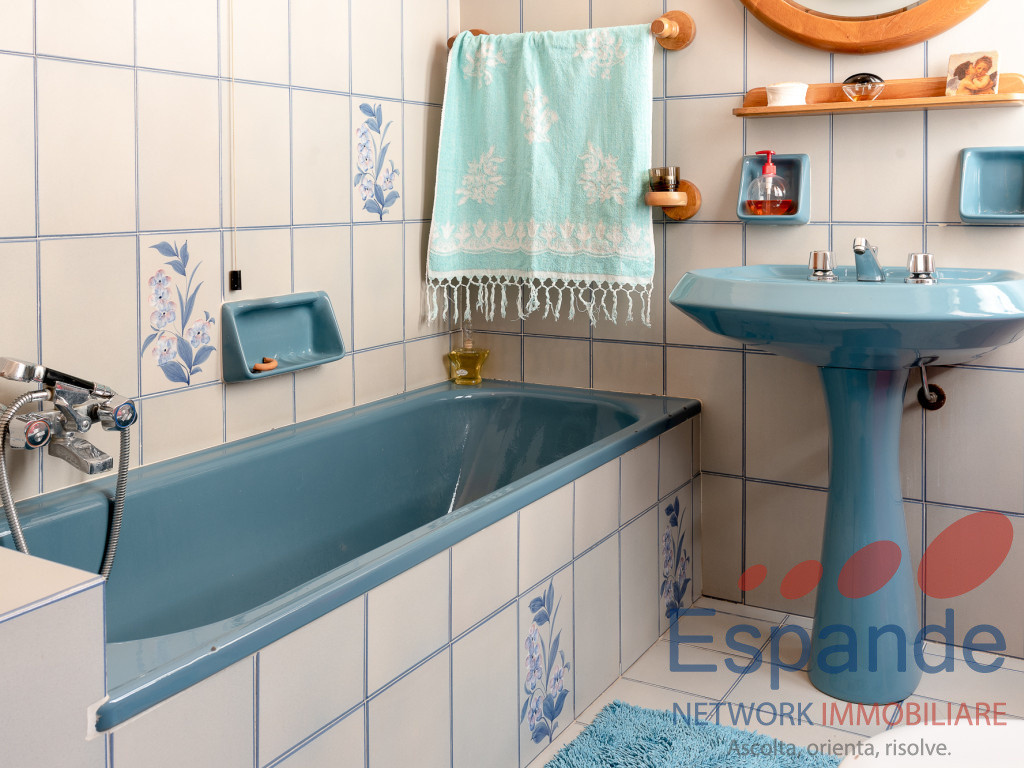 gallery gallery-image
