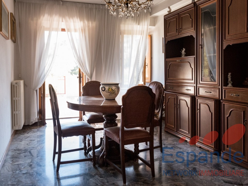 gallery gallery-image